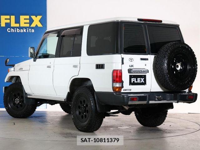 Toyota Land Cruiser 70 2001-01 8366565-13