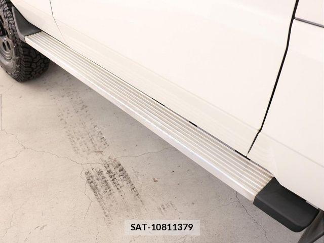 Toyota Land Cruiser 70 2001-01 8366565-17
