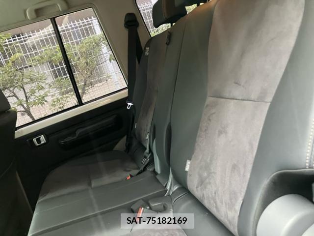 Toyota Land Cruiser 70 2024-01 8413114-13