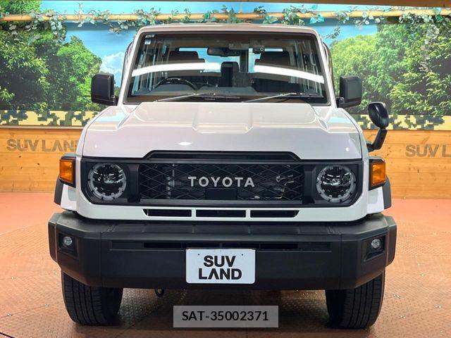 Toyota Land Cruiser 70 2025-07 8438278-13