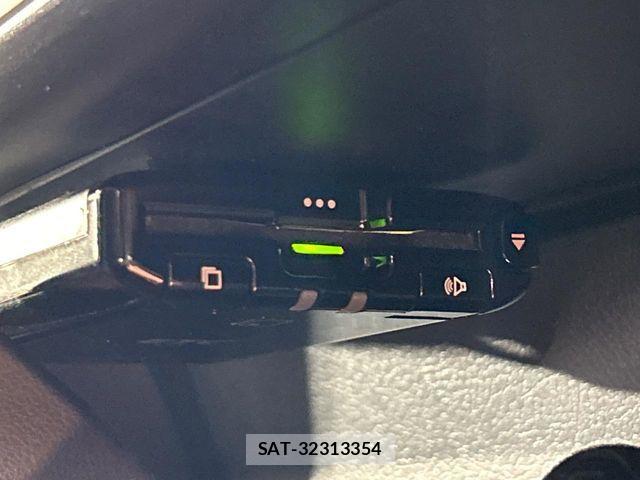 Toyota Land Cruiser 70 2025-08 8438280-5