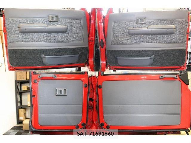 Toyota Land Cruiser 70 1991-01 8438281-10