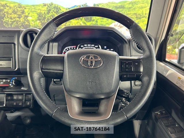 Toyota Land Cruiser 70 2025-04 8438277-10