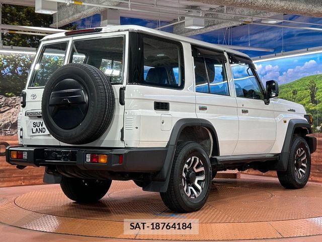 Toyota Land Cruiser 70 2025-04 8438277-16