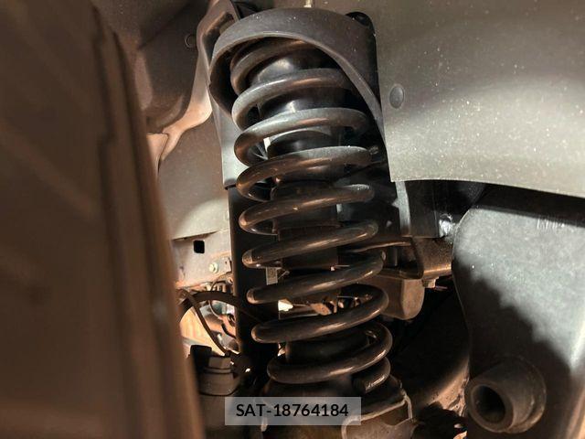 Toyota Land Cruiser 70 2025-04 8438277-19