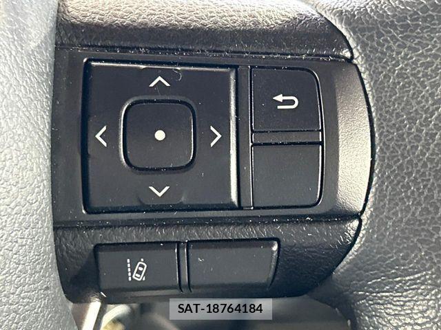 Toyota Land Cruiser 70 2025-04 8438277-5