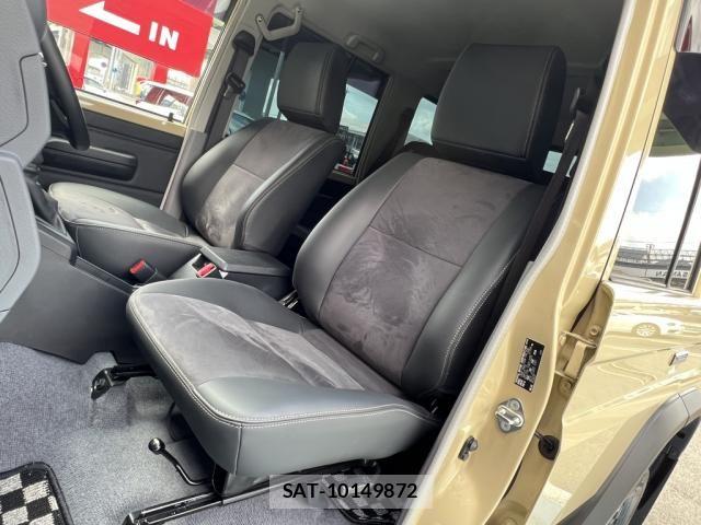 Toyota Land Cruiser 70 2025-04 8485573-23