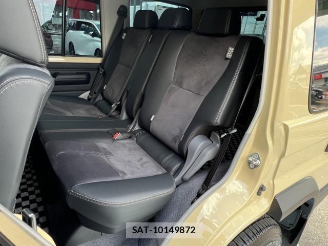 Toyota Land Cruiser 70 2025-04 8485573-25