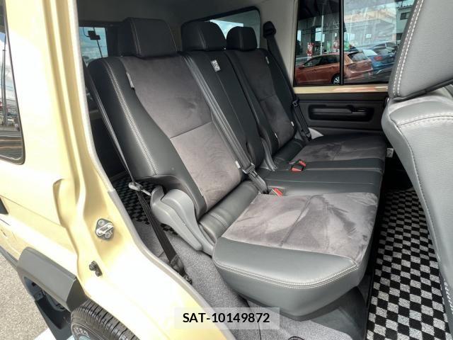 Toyota Land Cruiser 70 2025-04 8485573-28