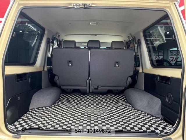 Toyota Land Cruiser 70 2025-04 8485573-29