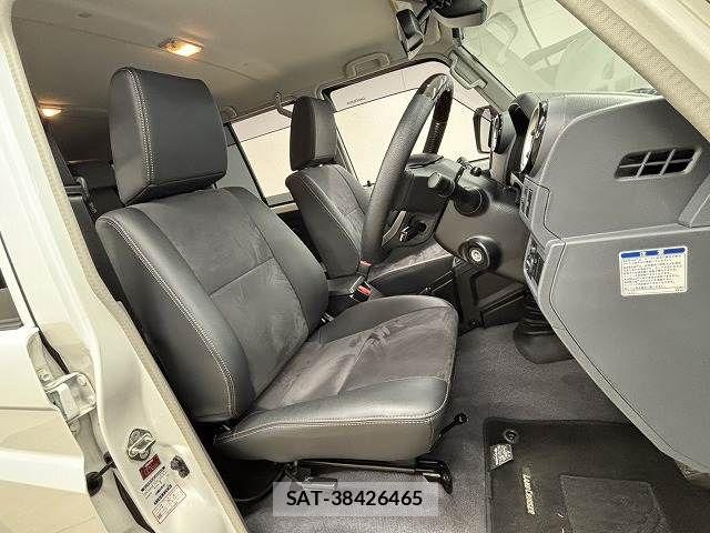 Toyota Land Cruiser 70 2024-01 8485570-10