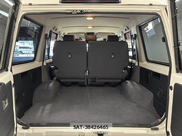 Toyota Land Cruiser 70 2024-01 8485570-12