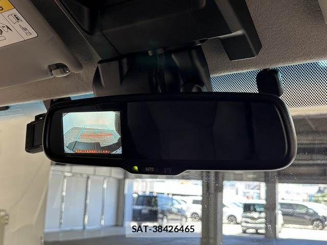 Toyota Land Cruiser 70 2024-01 8485570-3