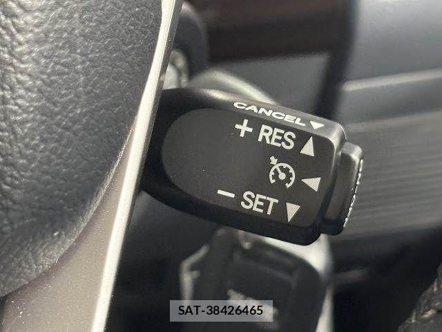 Toyota Land Cruiser 70 2024-01 8485570-4