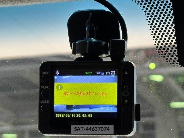 Toyota Land Cruiser 70 2024-12 8485571-6