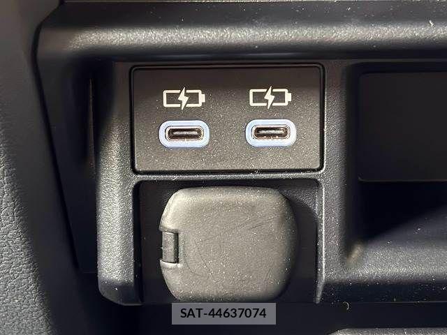 Toyota Land Cruiser 70 2024-12 8485571-7