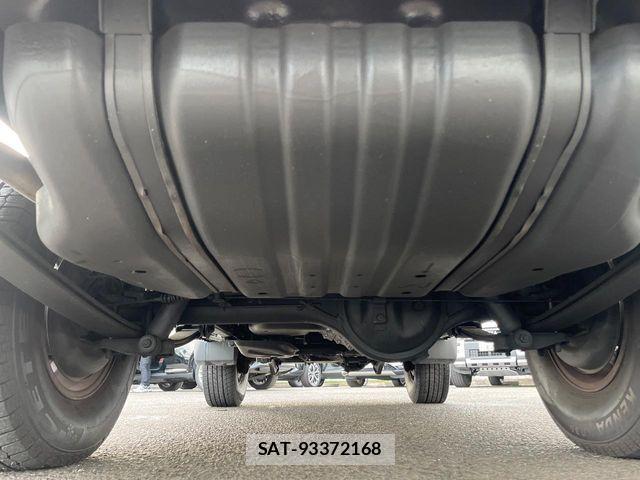 Toyota Land Cruiser 70 2025-03 8525422-18
