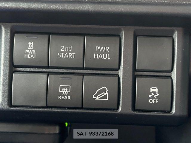 Toyota Land Cruiser 70 2025-03 8525422-5