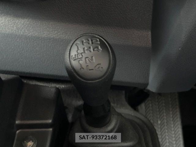 Toyota Land Cruiser 70 2025-03 8525422-6