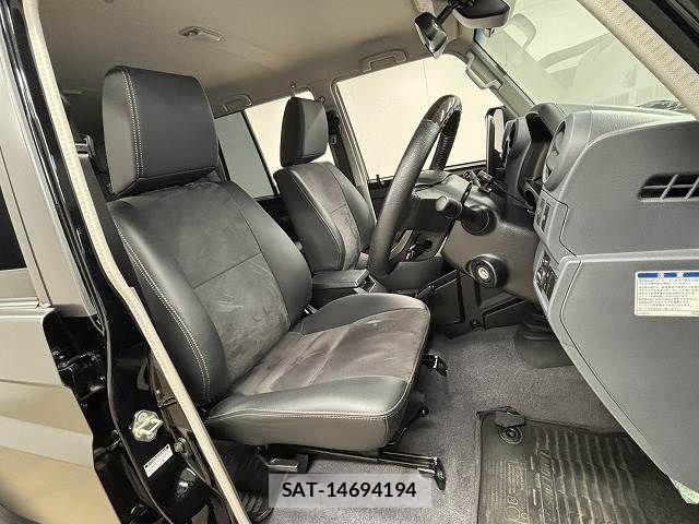 Toyota Land Cruiser 70 2024-01 8627352-10