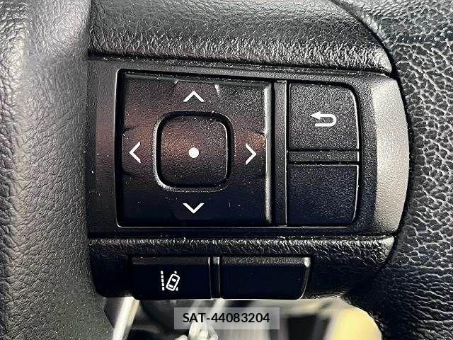 Toyota Land Cruiser 70 2023-12 8627355-5