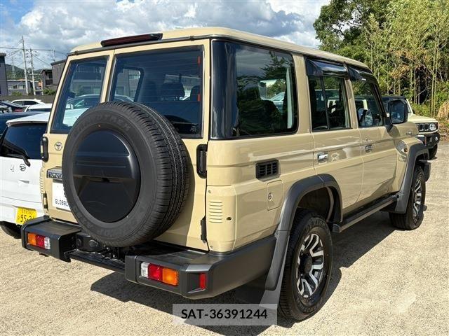 Toyota Land Cruiser 70 2025-03 8659754-13
