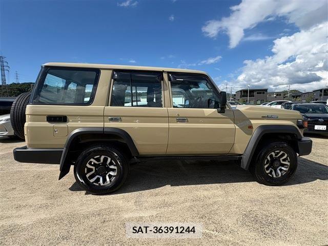Toyota Land Cruiser 70 2025-03 8659754-14