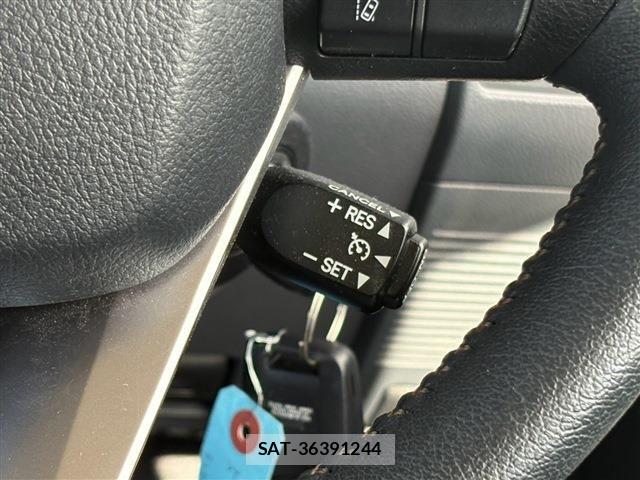 Toyota Land Cruiser 70 2025-03 8659754-27