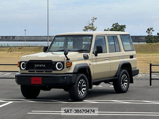 Toyota Land Cruiser 70 2025-03 8659756-0