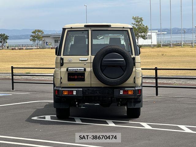 Toyota Land Cruiser 70 2025-03 8659756-24