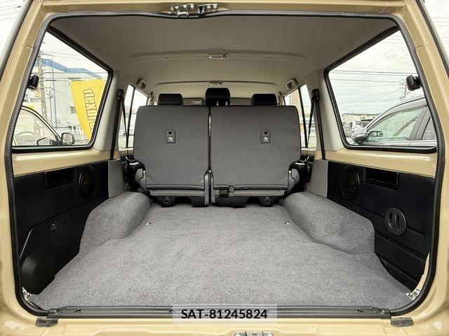 Toyota Land Cruiser 70 2024-03 8743131-19