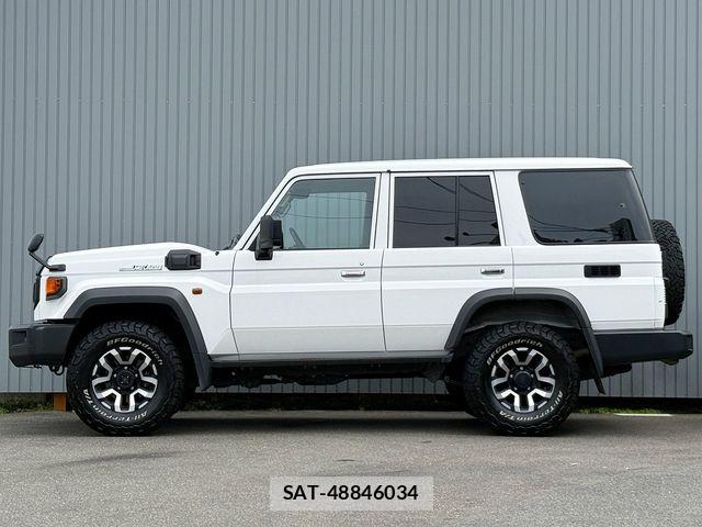 Toyota Land Cruiser 70 2024-03 8829768-9