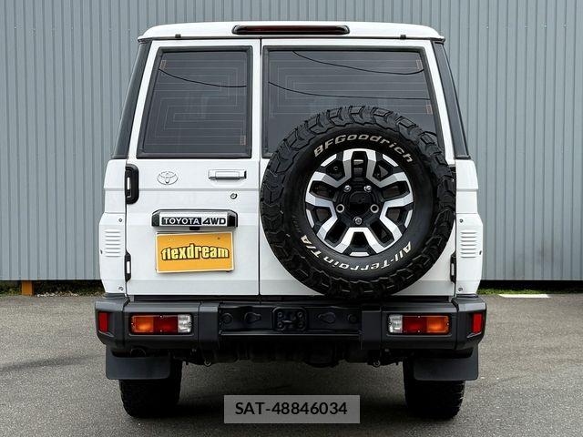 Toyota Land Cruiser 70 2024-03 8829768-11