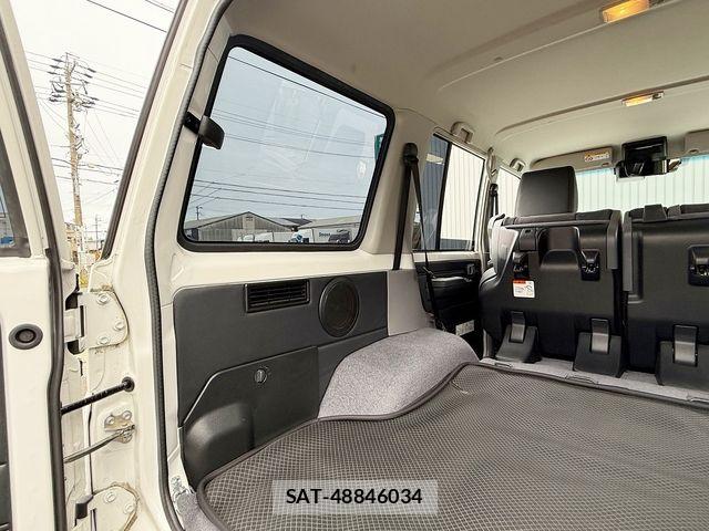 Toyota Land Cruiser 70 2024-03 8829768-19