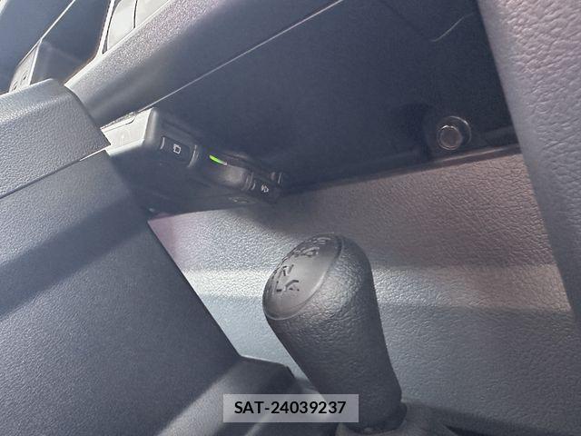 Toyota Land Cruiser 70 2024-10 8829769-7