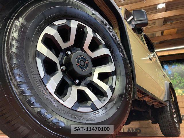 Toyota Land Cruiser 70 2025-07 8849501-10