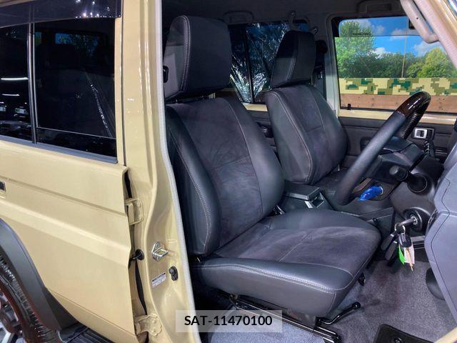 Toyota Land Cruiser 70 2025-07 8849501-8