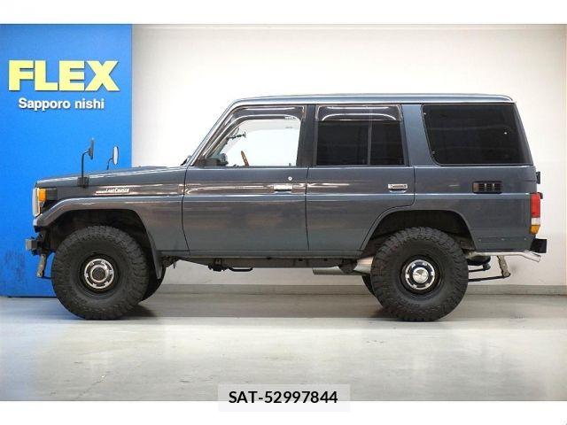 Toyota Land Cruiser 70 1992-01 8880352-4