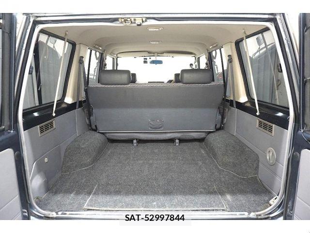 Toyota Land Cruiser 70 1992-01 8880352-8
