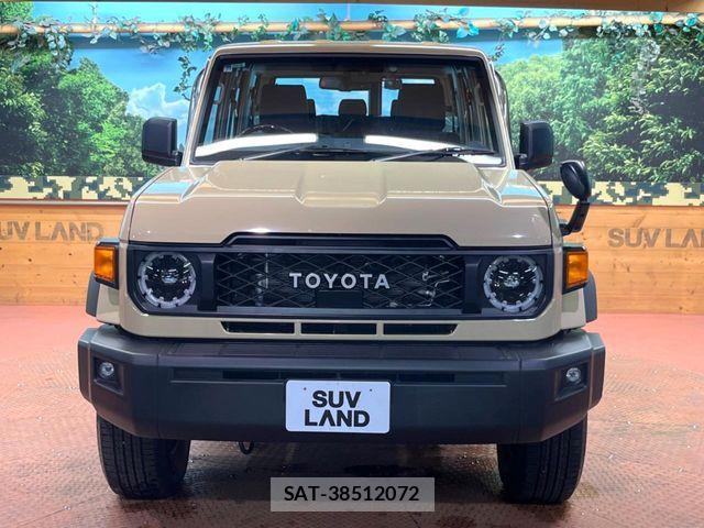 Toyota Land Cruiser 70 2025-11 8880351-12