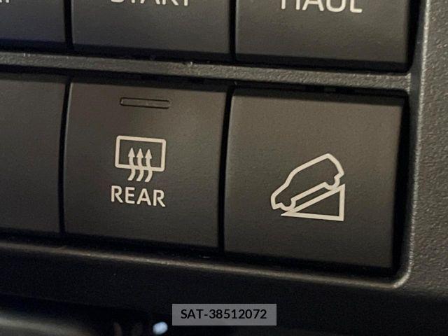 Toyota Land Cruiser 70 2025-11 8880351-4