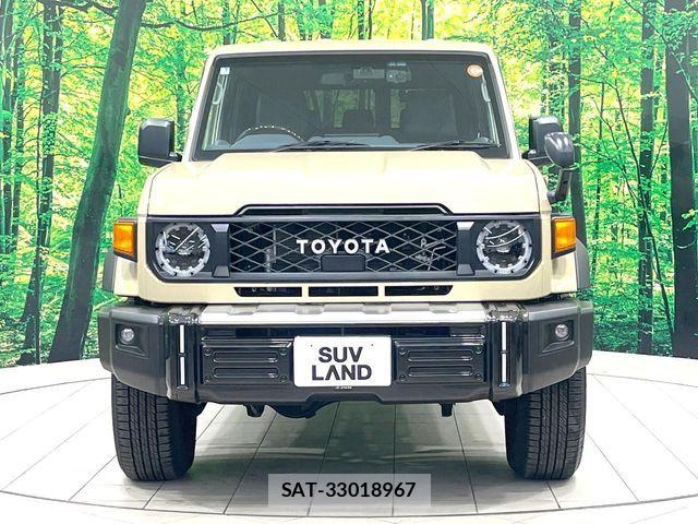 Toyota Land Cruiser 70 2025-03 7020712-13
