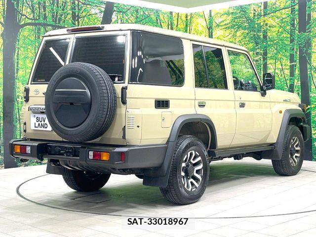 Toyota Land Cruiser 70 2025-03 7020712-16