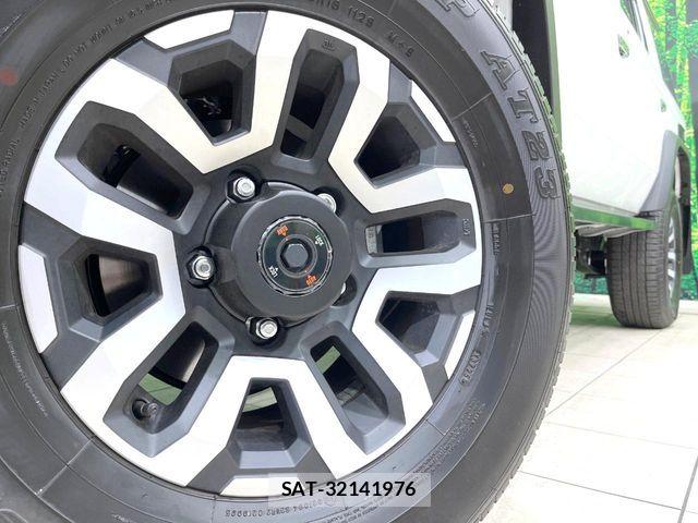 Toyota Land Cruiser 70 2025-10 7220524-13
