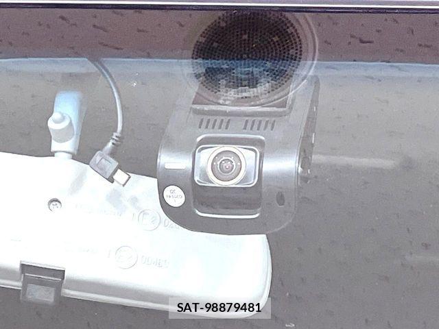 Toyota Land Cruiser 70 2015-04 8158661-19
