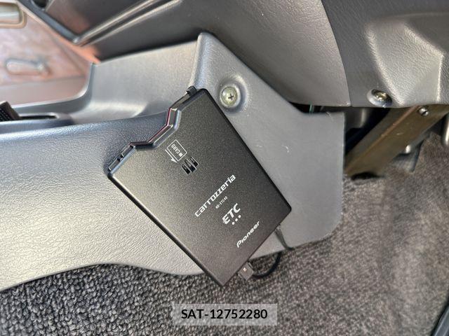 Toyota Land Cruiser 80 1995-11 8659755-28