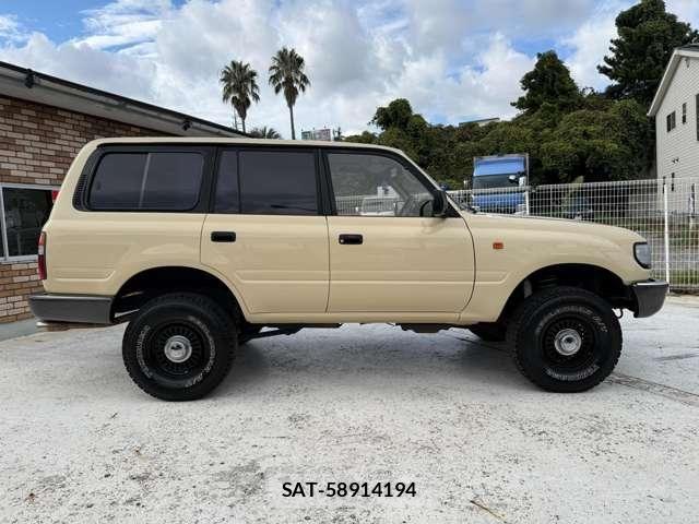 Toyota Land Cruiser 80 1994-04 8780753-10
