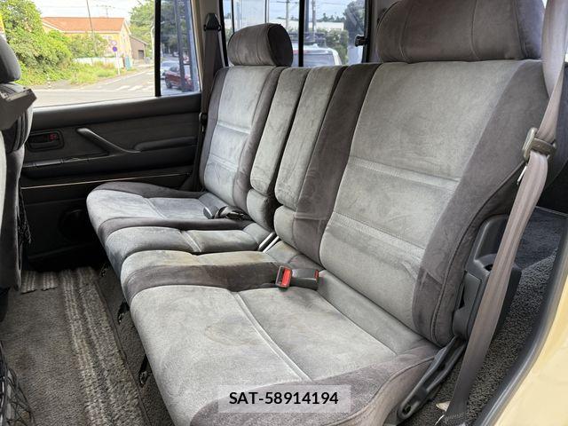 Toyota Land Cruiser 80 1994-04 8780753-23