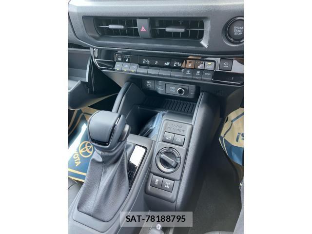 Toyota Land Cruiser FJ 2026-06 7455228-22