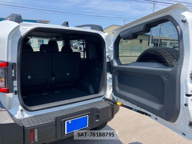 Toyota Land Cruiser FJ 2026-06 7455228-6